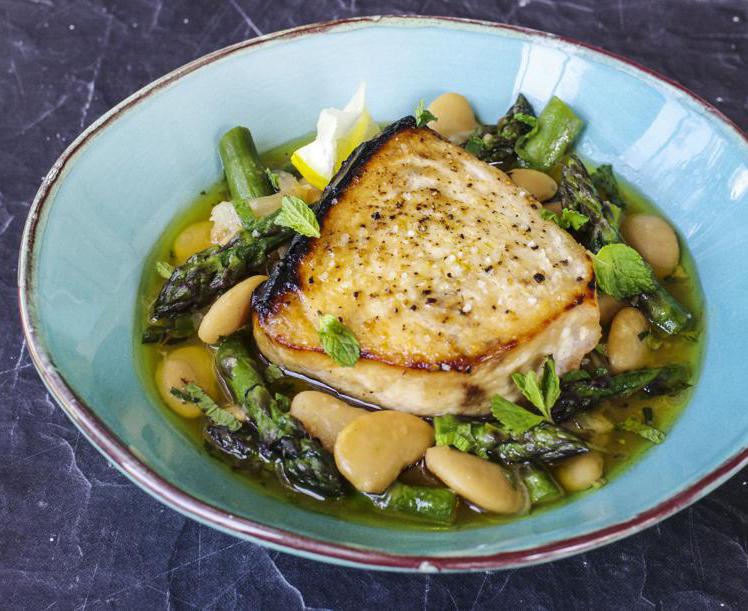Swordfish with White Beans, Asparagus, and Mint The Boston Globe
