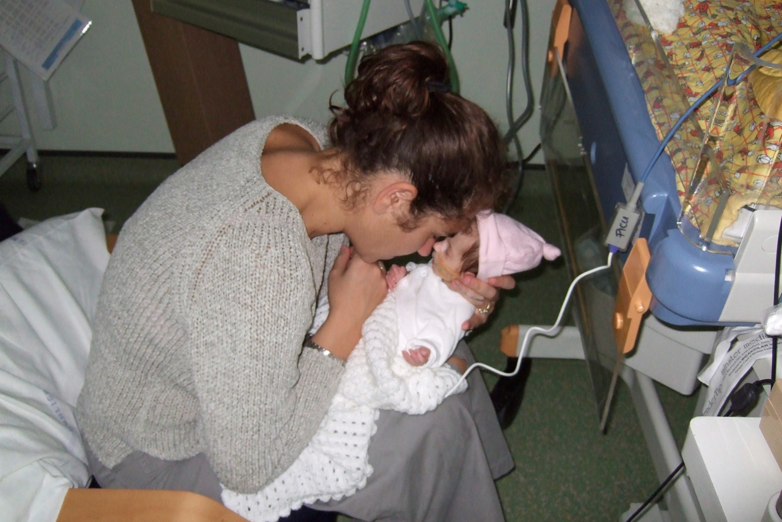 CT_IC_1057779846_1057776881_005-0719_Three_Person_Baby_69687--9a933.jpg