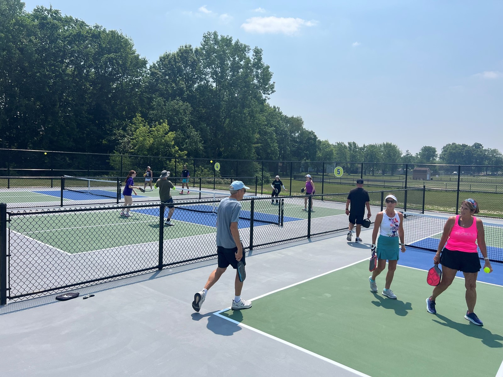 CT_IC_1057607761_1057696726_003-0715_PTB-L-V-PICKLEBALL-0715-04.jpg
