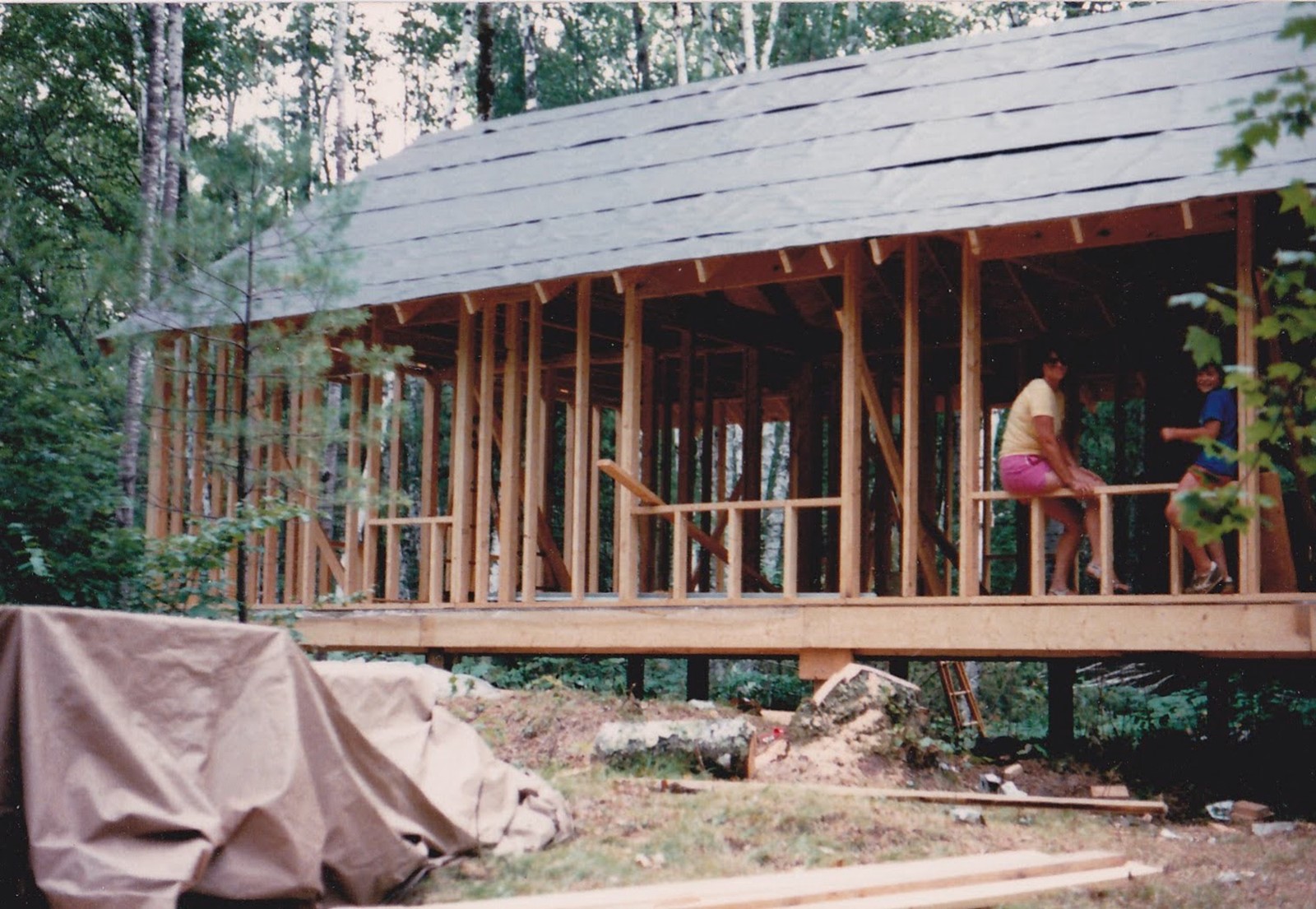 CT_IC_1046661275_1046452305_010-0714_CTC-L-david-mcgrath-family-cabin-under-construction-01.jpg