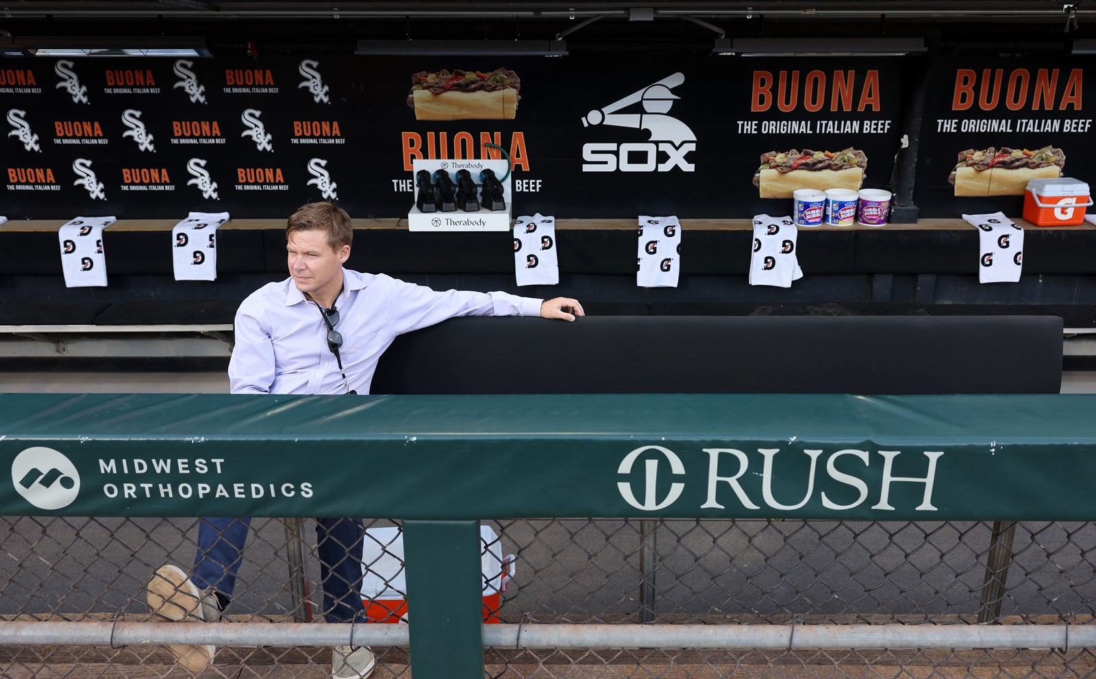 CT_IC_1042238594_1042245736_015-0207_CTC-L-SULLY-WHITESOX-0206-CT0131657582.jpg