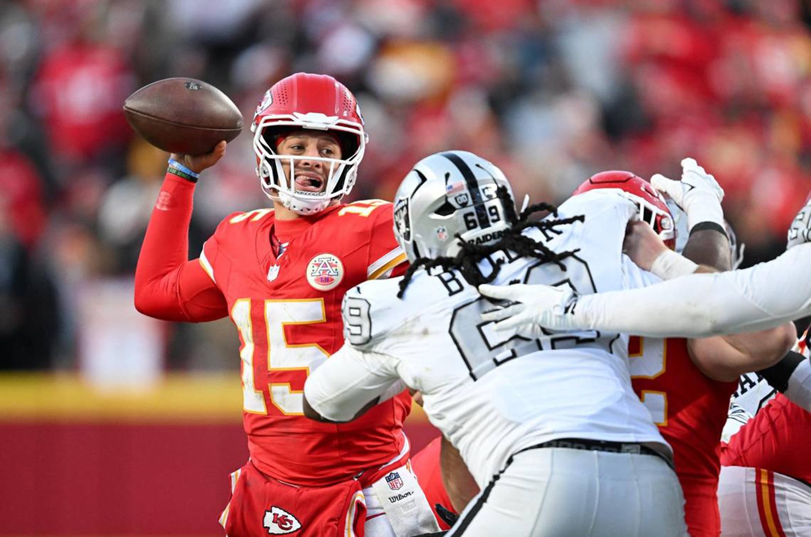 CT_IC_1057690234_1057723774_016-0716_0715_NWS_mahomes2.jpg