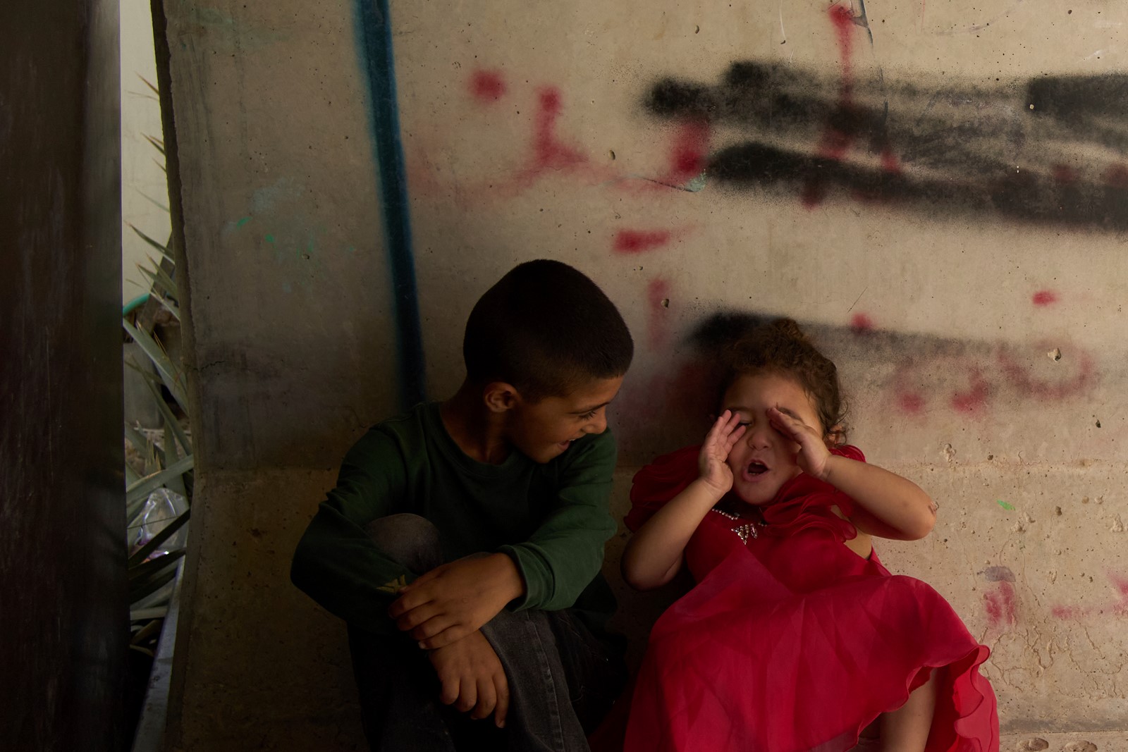 CT_IC_1057750158_1057748135_005-0718_Mideast_Wars_Homemade_Bomb_Shelters_34730--a7fac.jpg