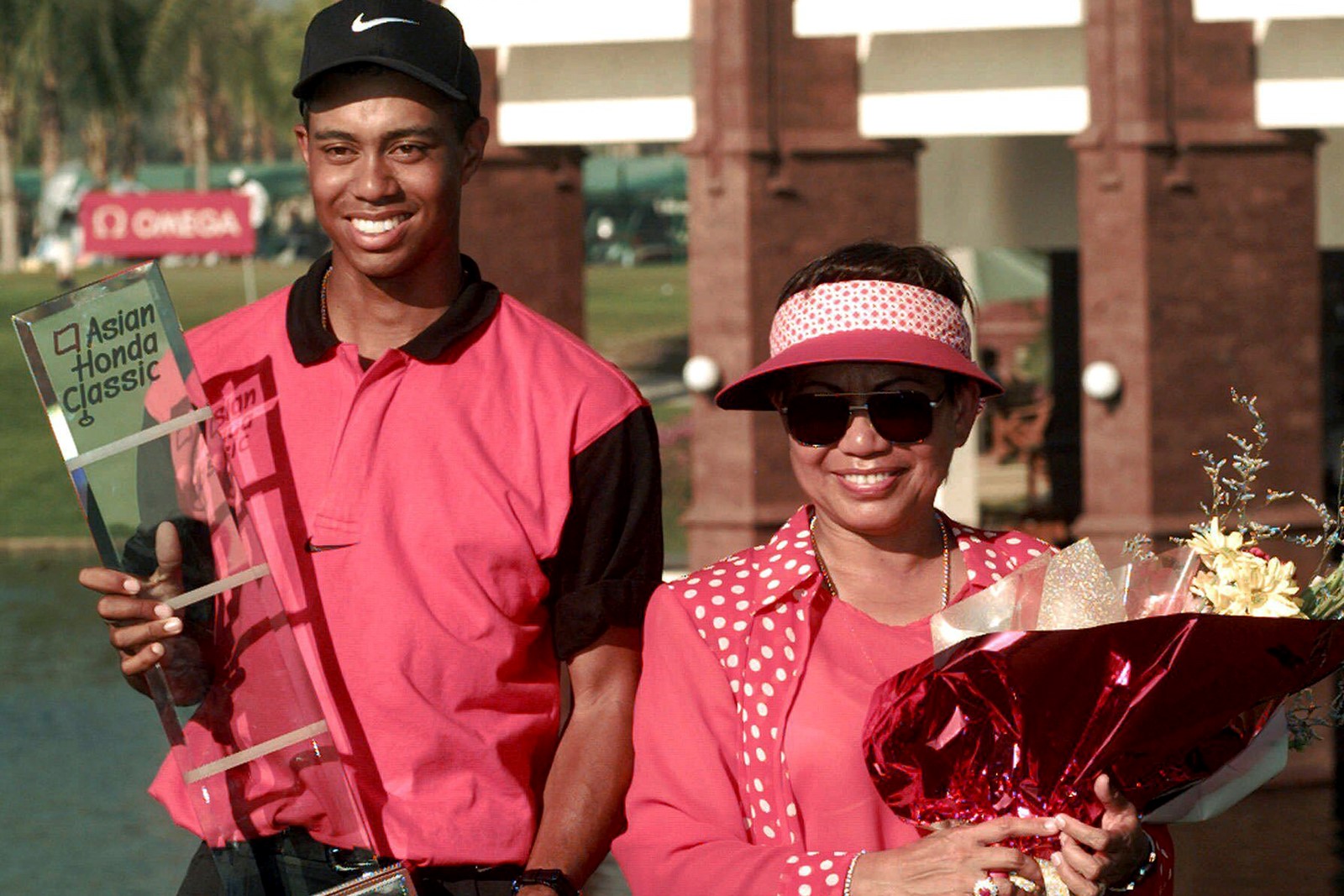 CT_IC_1052712799_1052748076_016-0205_Obit_Woods'_Mother_Golf_24900--7ad16#1.jpg