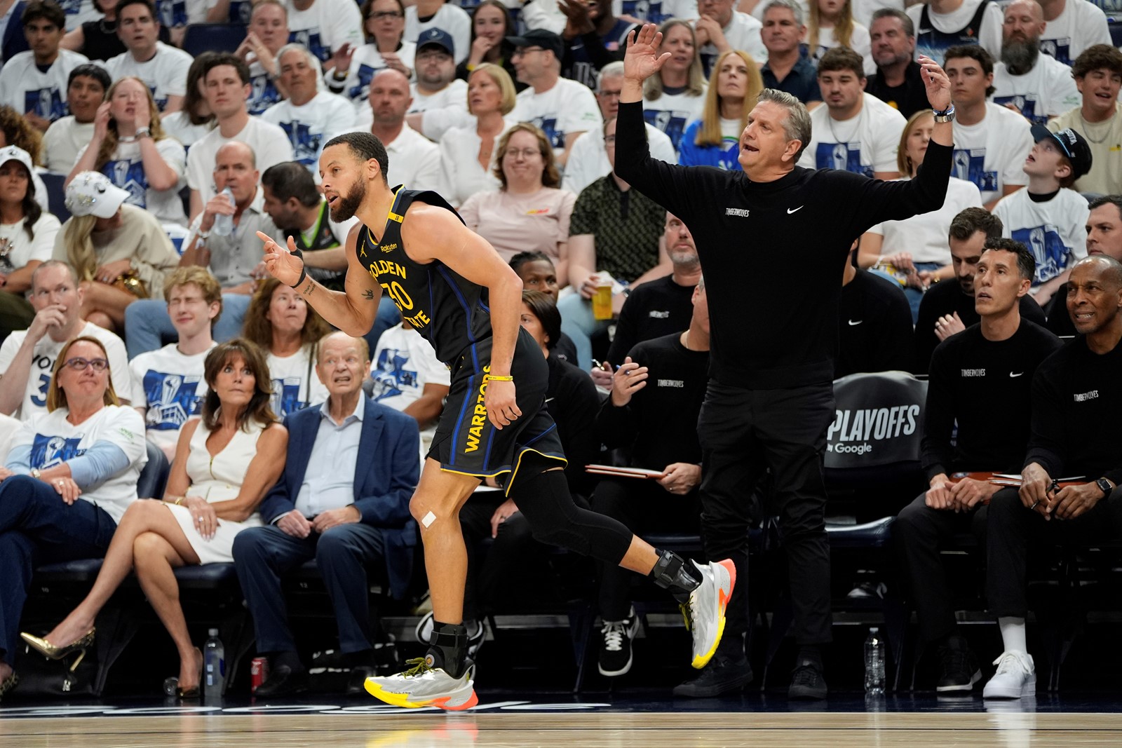 CT_IC_1055491405_1055534629_016-0508_Warriors_Timberwolves_Basketball_47898--49e13.jpg