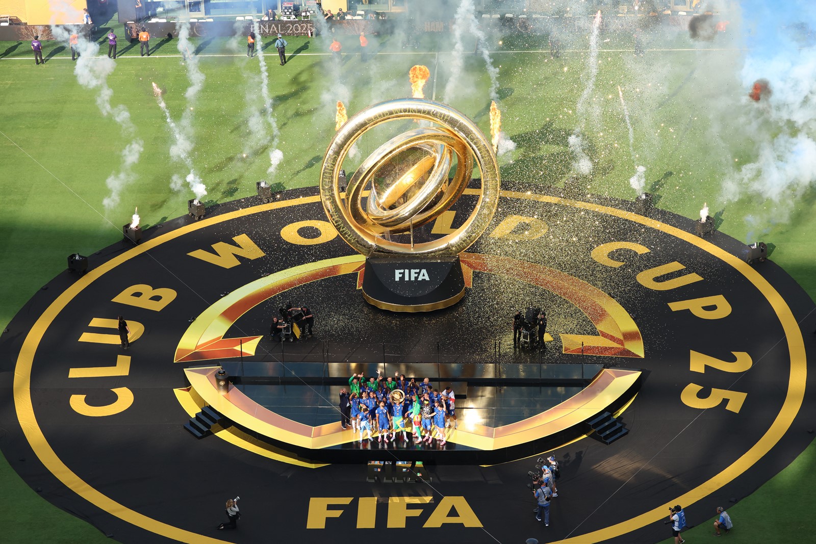 CT_IC_1057607774_1057695957_013-0715_AFP-Getty_TOPSHOT-FBL-WC-CLUB-2025-MATCH63-CHELSEA-PSG(2)#13.jpg