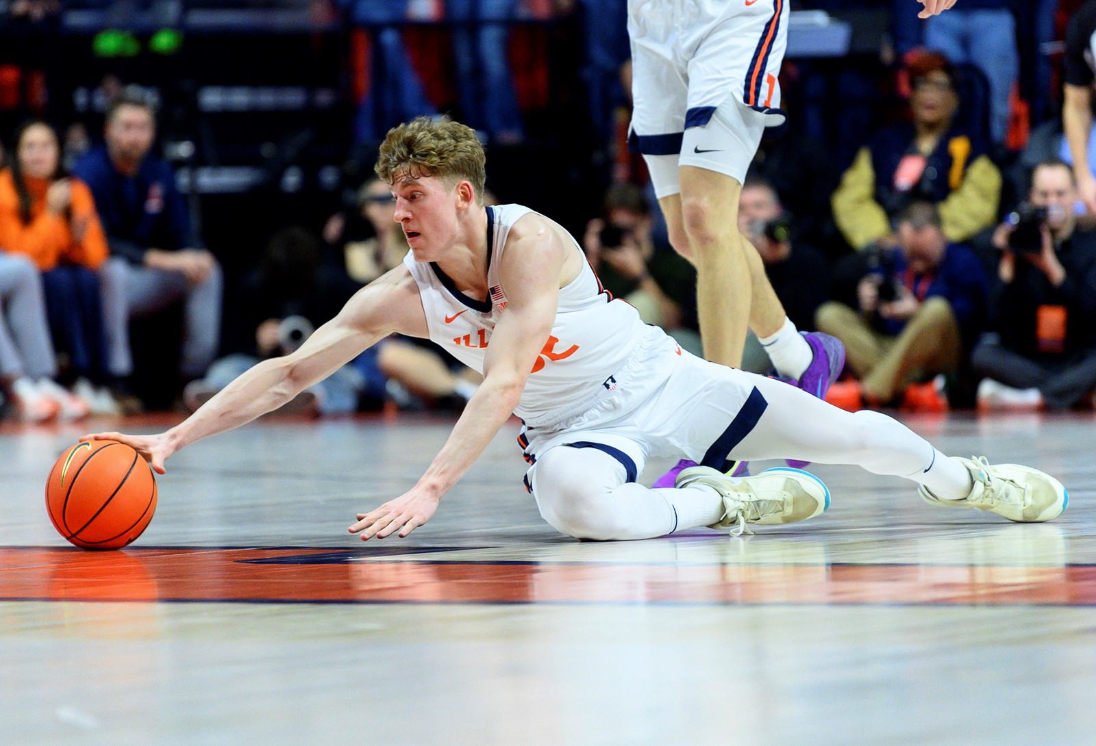 CT_IC_1052959357_1052986631_015-0213_UCLA_Illinois_Basketball_17982--1bb61.jpg