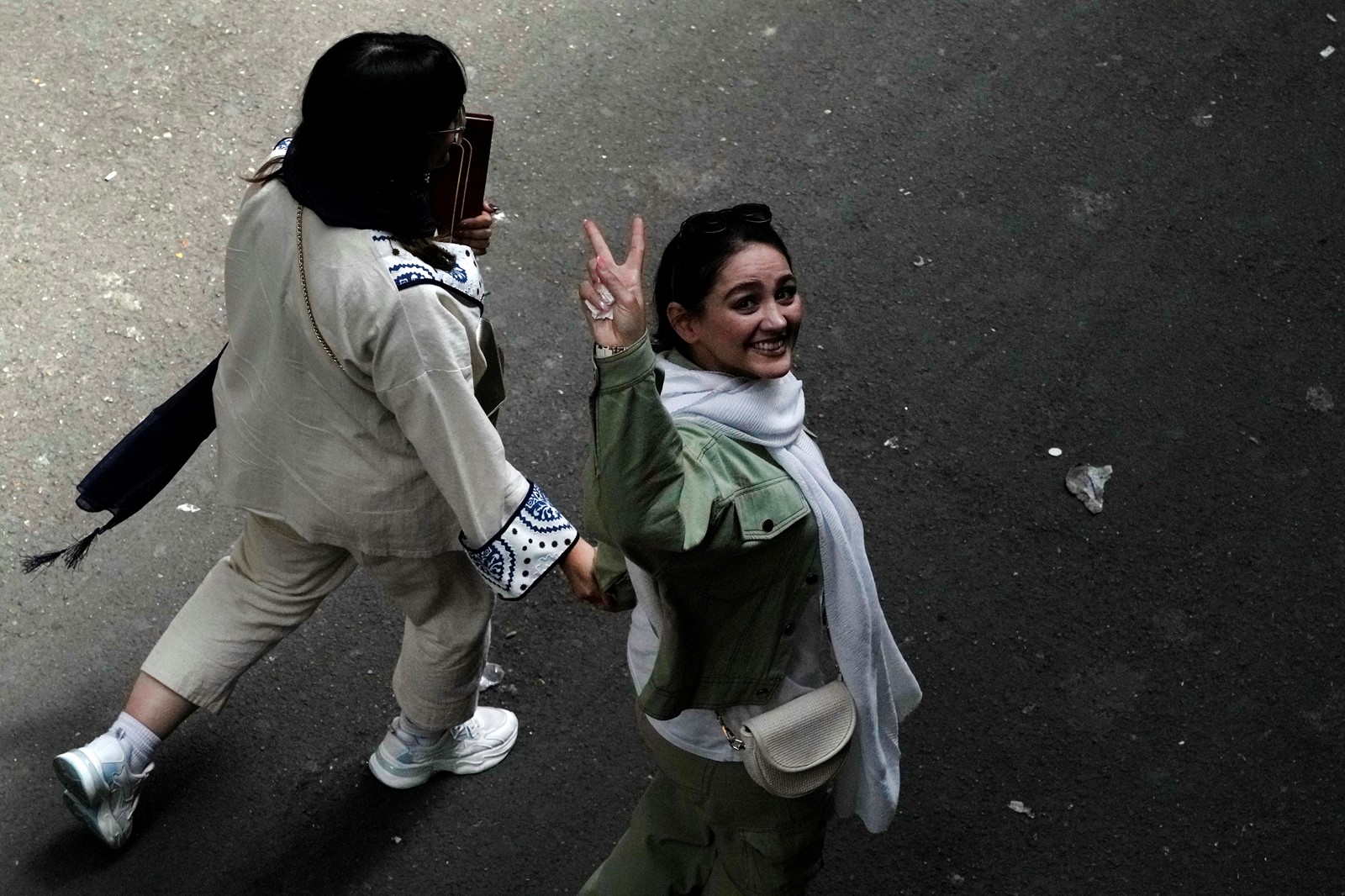 CT_IC_1048616902_1048681562_006-0915_Iran_Protests_55910--8d839.jpg