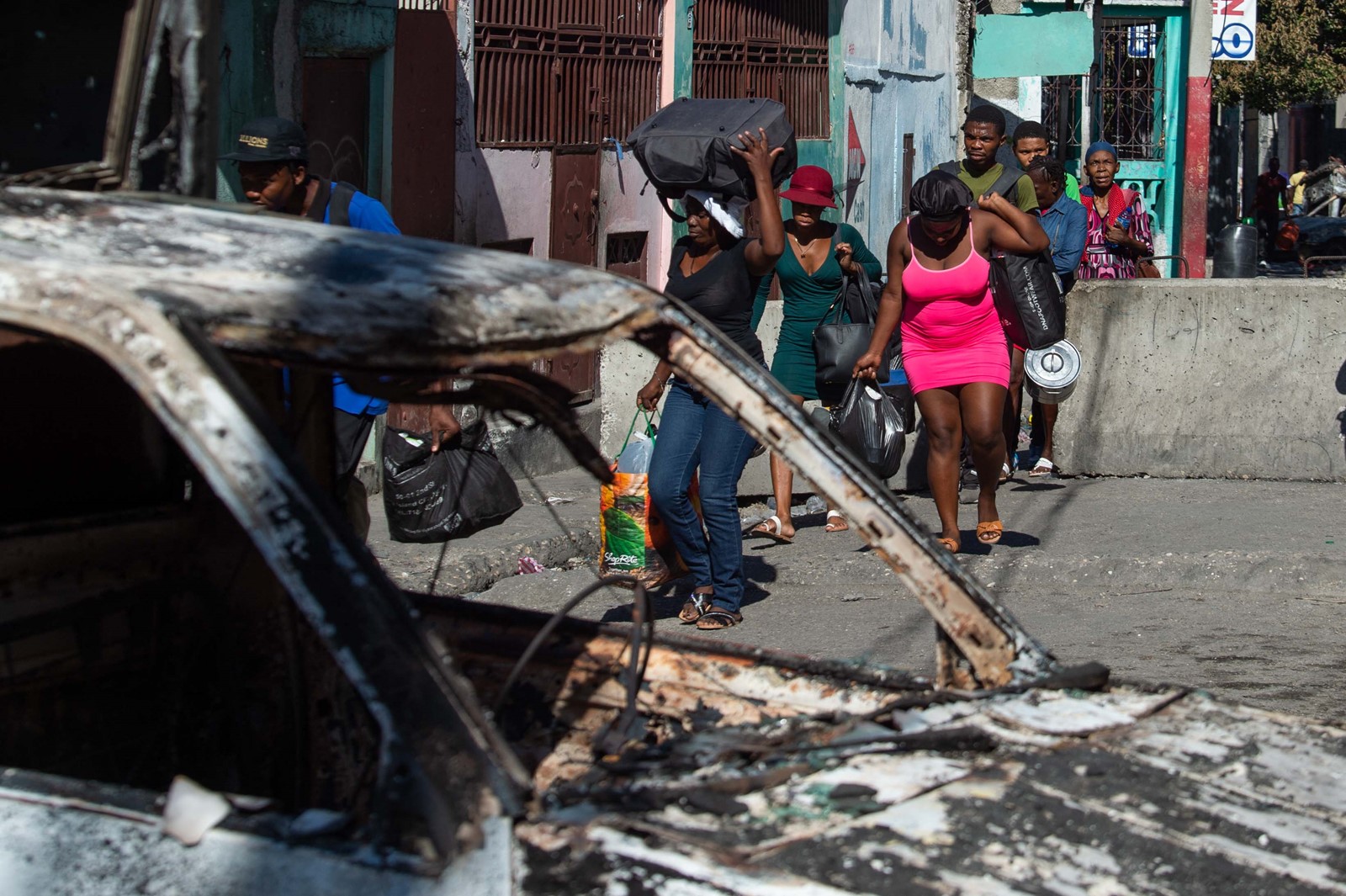 CT_IC_1051118034_1051199842_007-1210_AFP-Getty_HAITI-CONFLICT-RIGHTS-VIOLENCE(8).jpg