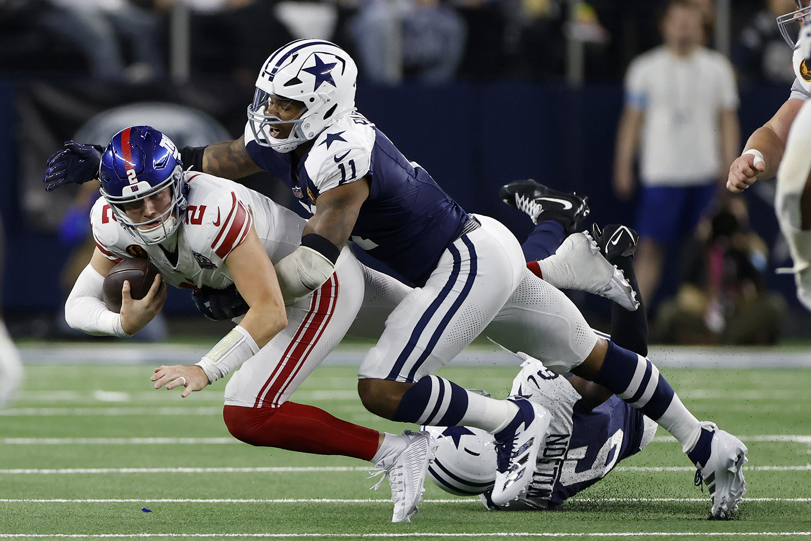 CT_IC_1052959357_1052985465_015-0213_0212_NWS_TNS--SPORTS-FBN-GIANTS-COWBOYS-GET_215218494.jpg