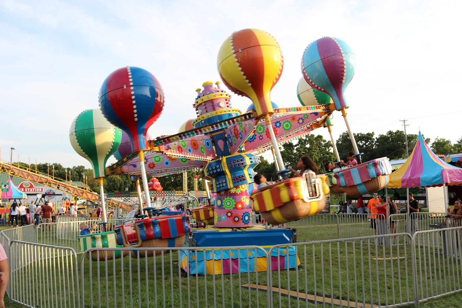 CT_IC_1045236682_1045173992_007-0524_ppn-l-skr-summer-fests-0523-01.jpg