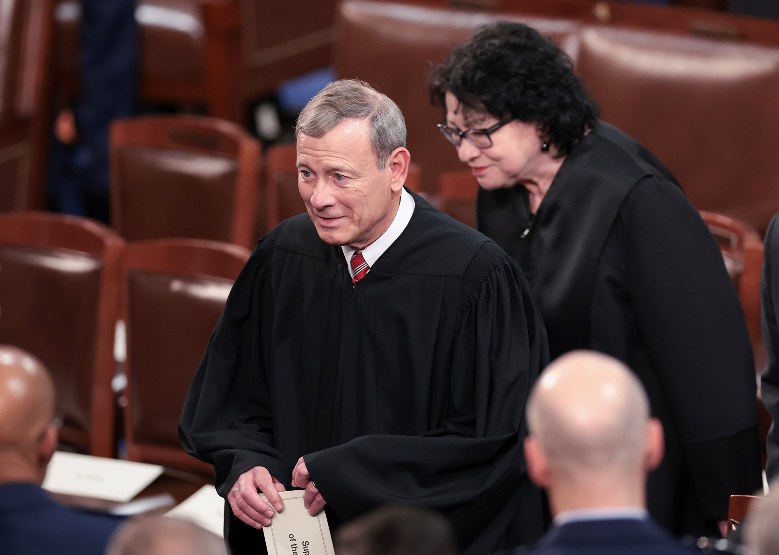 CT_IC_1046451589_1046499354_006-0707_TNS--OPED-SCOTUS-ROBERTS-COMMENTARY-GET.jpg