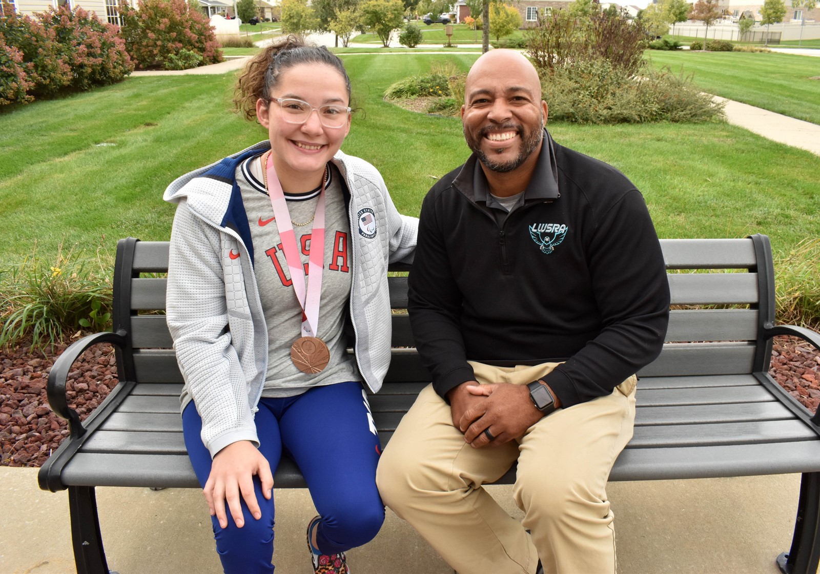 CT_IC_1019149278_1019148127_001-1107_ketball-medalist-st-1107_2.jpg
