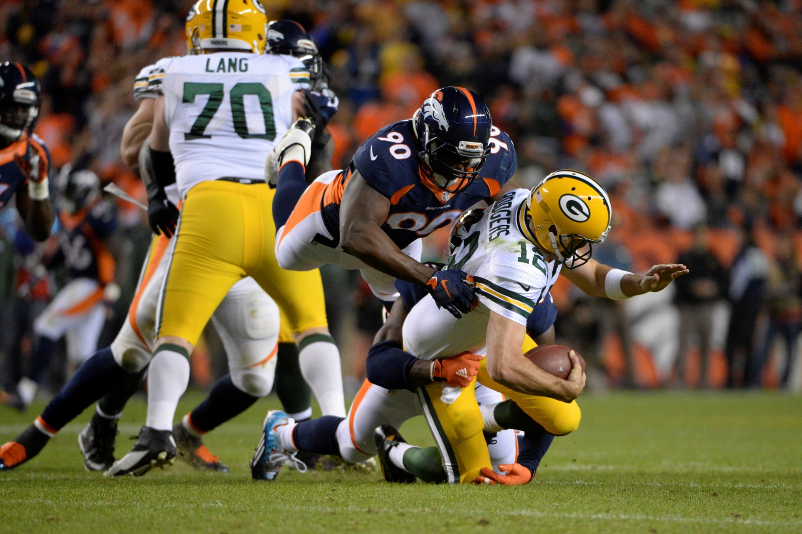 SP01PACKERSBRONCOS_1AO8182_1098850983.jpg