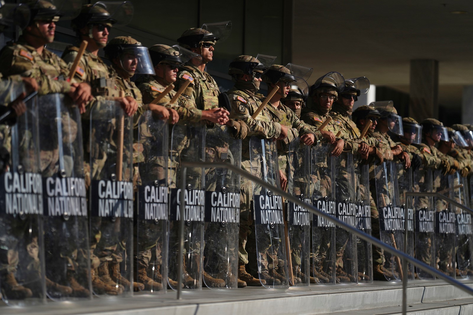 Immigration_Raids_Los_Angeles_30728--3a5de_1095390196.jpg