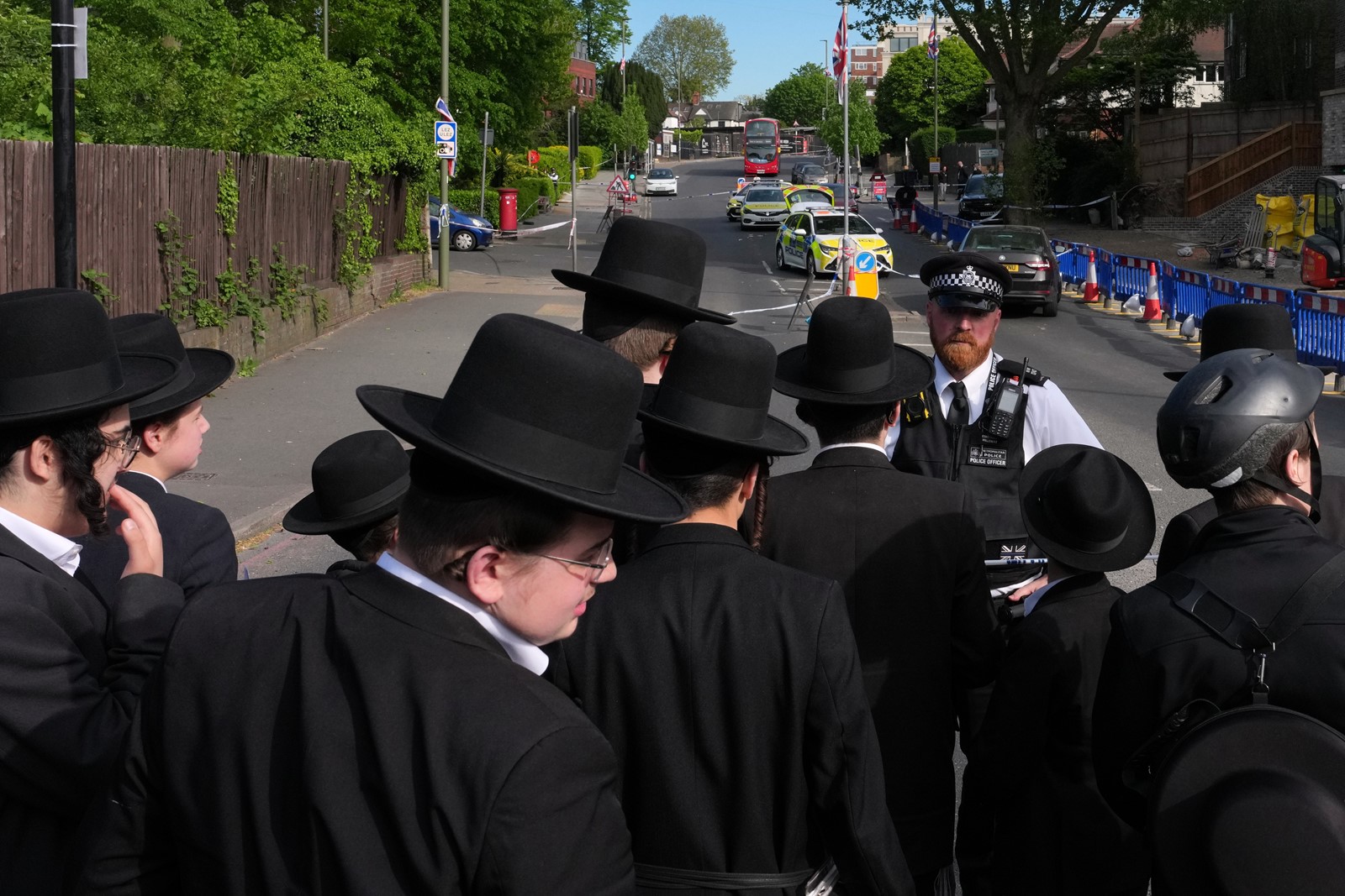 Britain_Stabbing_6754_--4f67e_1106076733.jpg