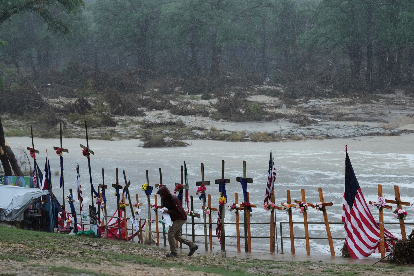 Texas_Floods_Extreme_Weather_90316--2ff4d_1095292478.jpg