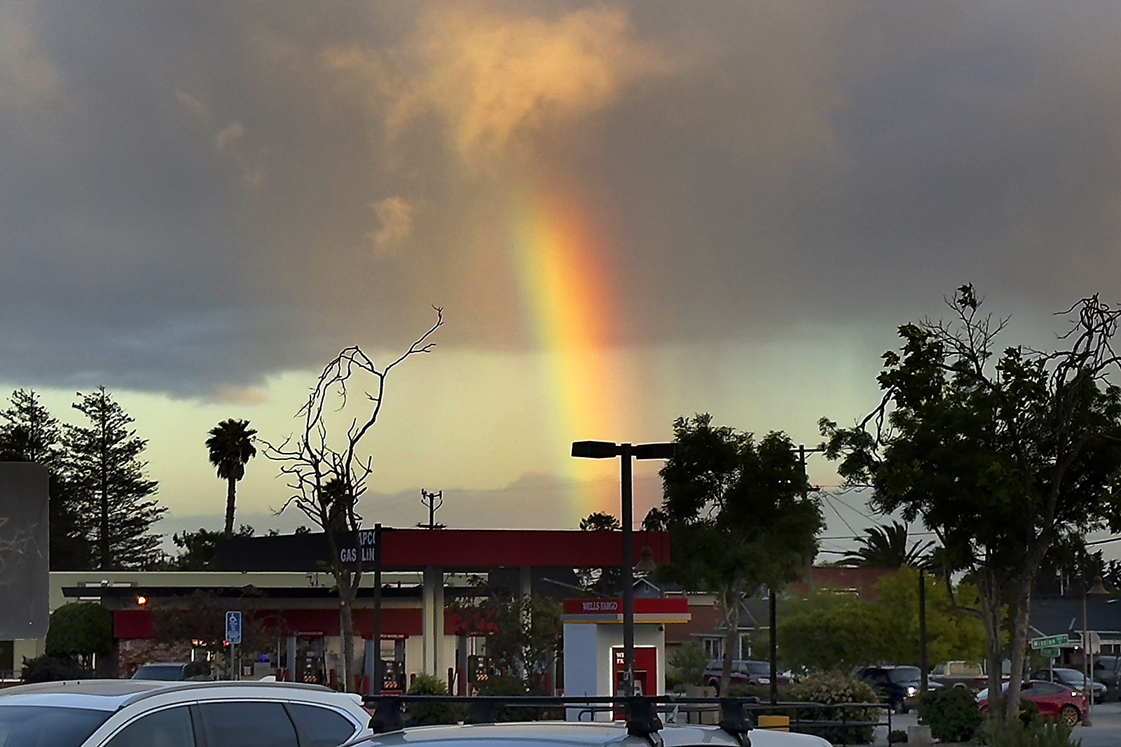 0513_NWS_STC-L-STREETRAINBOW-0514_1093052532.jpg