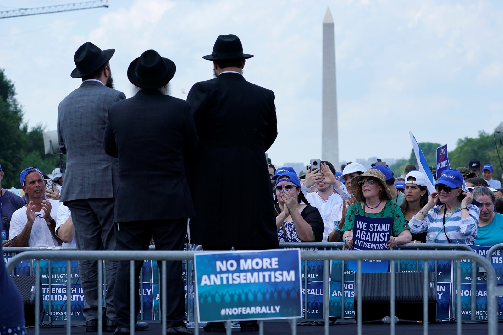 Antisemitism-Data_and_Discord_64735--ab5f4_1092253531.jpg