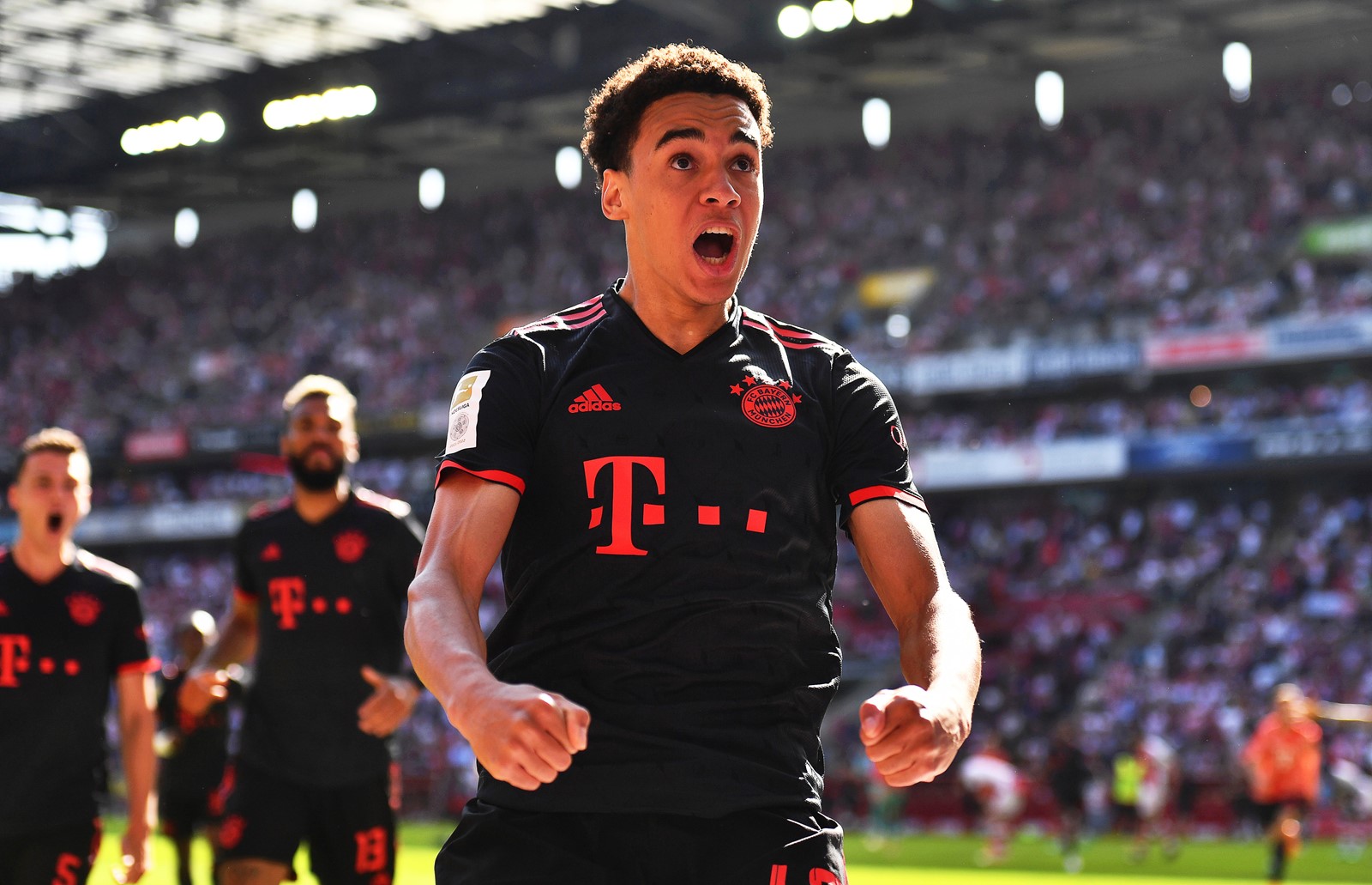 Germany_Soccer_Bundesliga_03738--274b8_1063180851.jpg