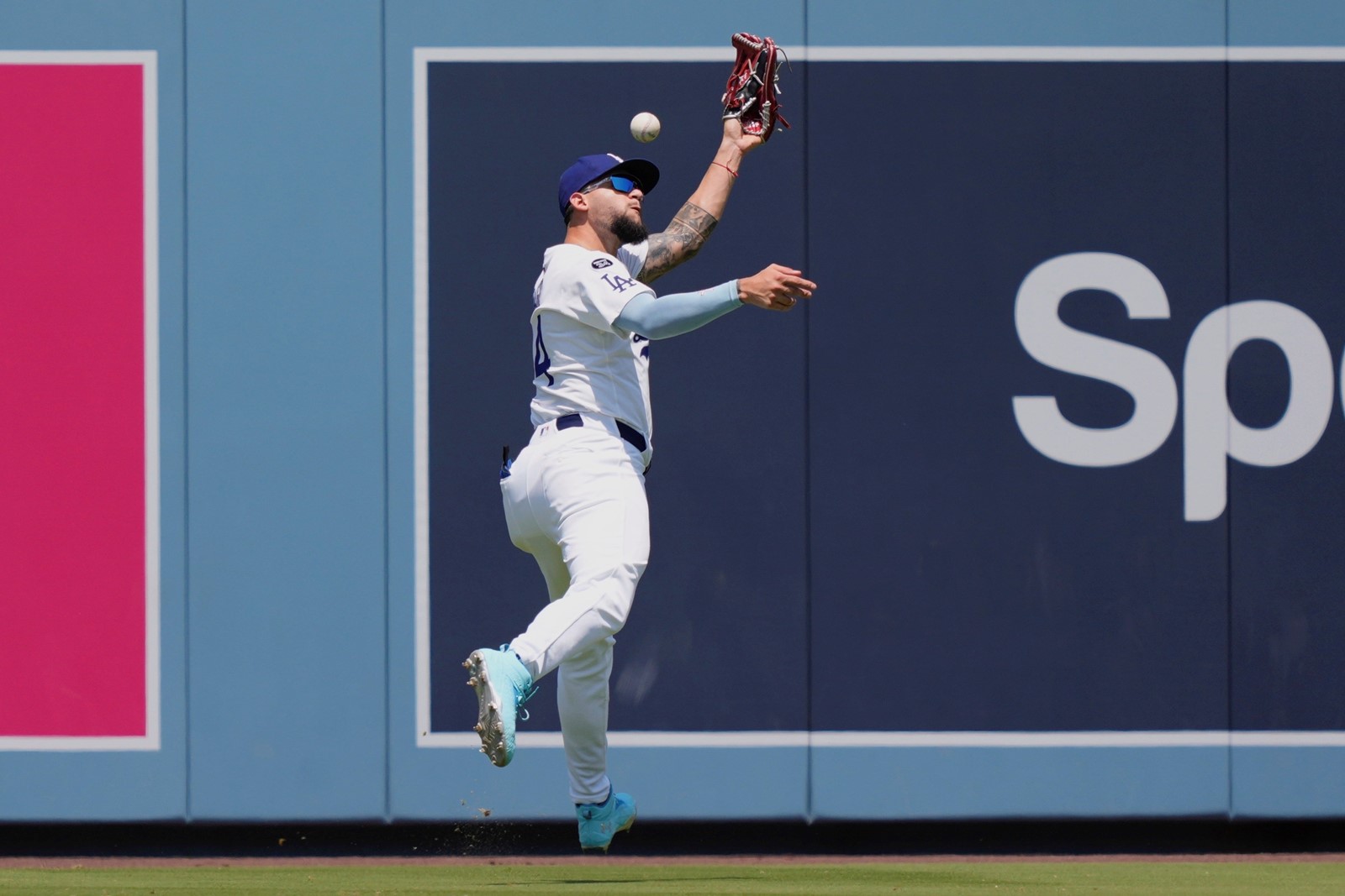 Brewers_Dodgers_Baseball_60567--92cf1_1095525413.jpg