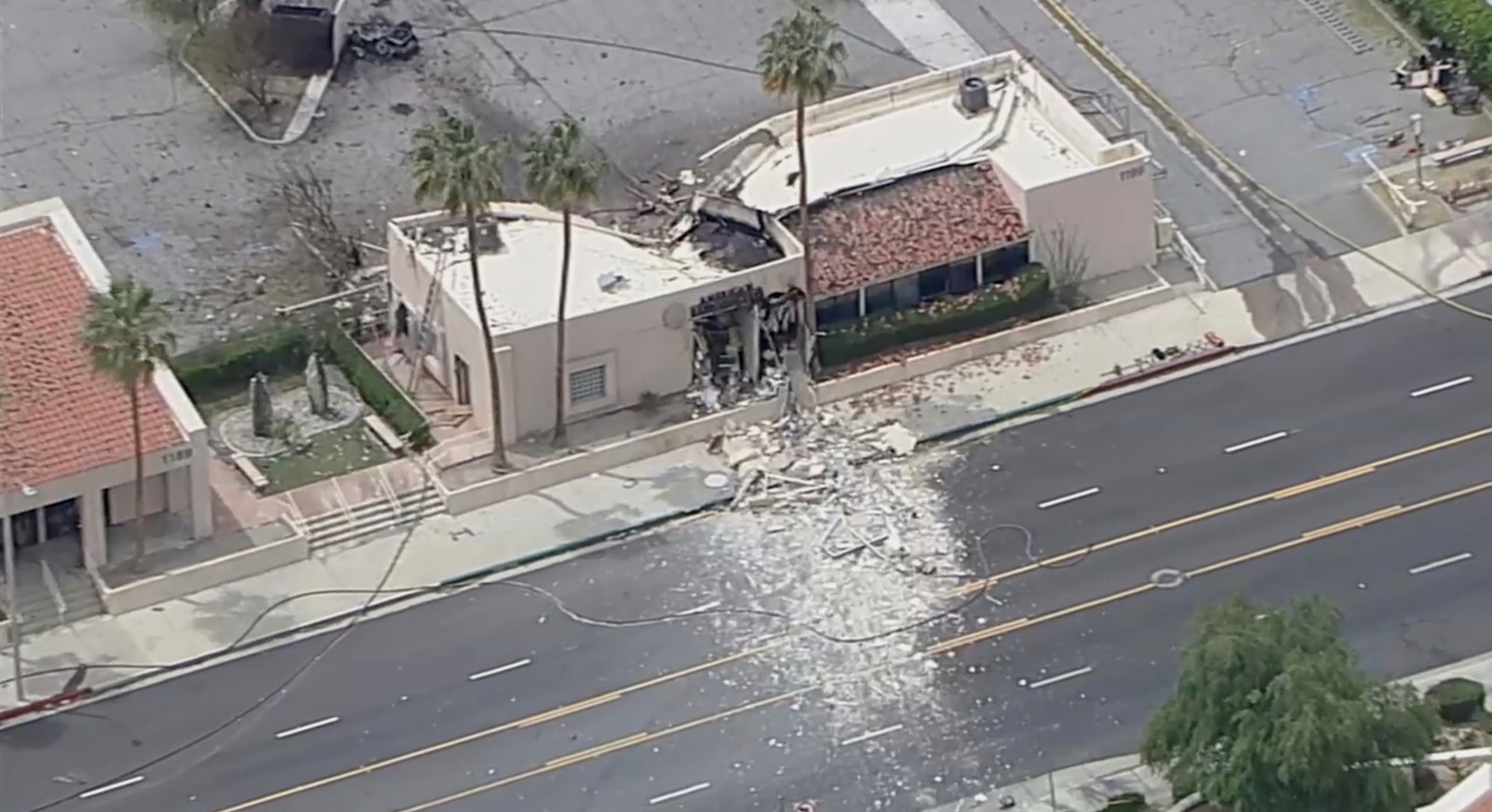 California-Explosion-4_be2426-1-1#1_1093324735.jpg