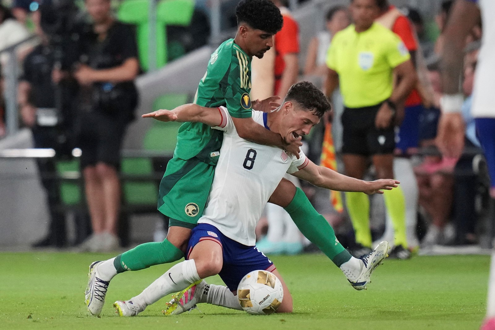 Gold_Cup_Saudi_Arabia_US_Soccer_35384--4b02a_1094469140.jpg