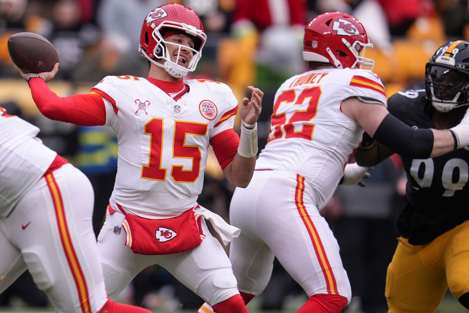 Chiefs_Steelers_Football_88173--4bda8_1087963408.jpg