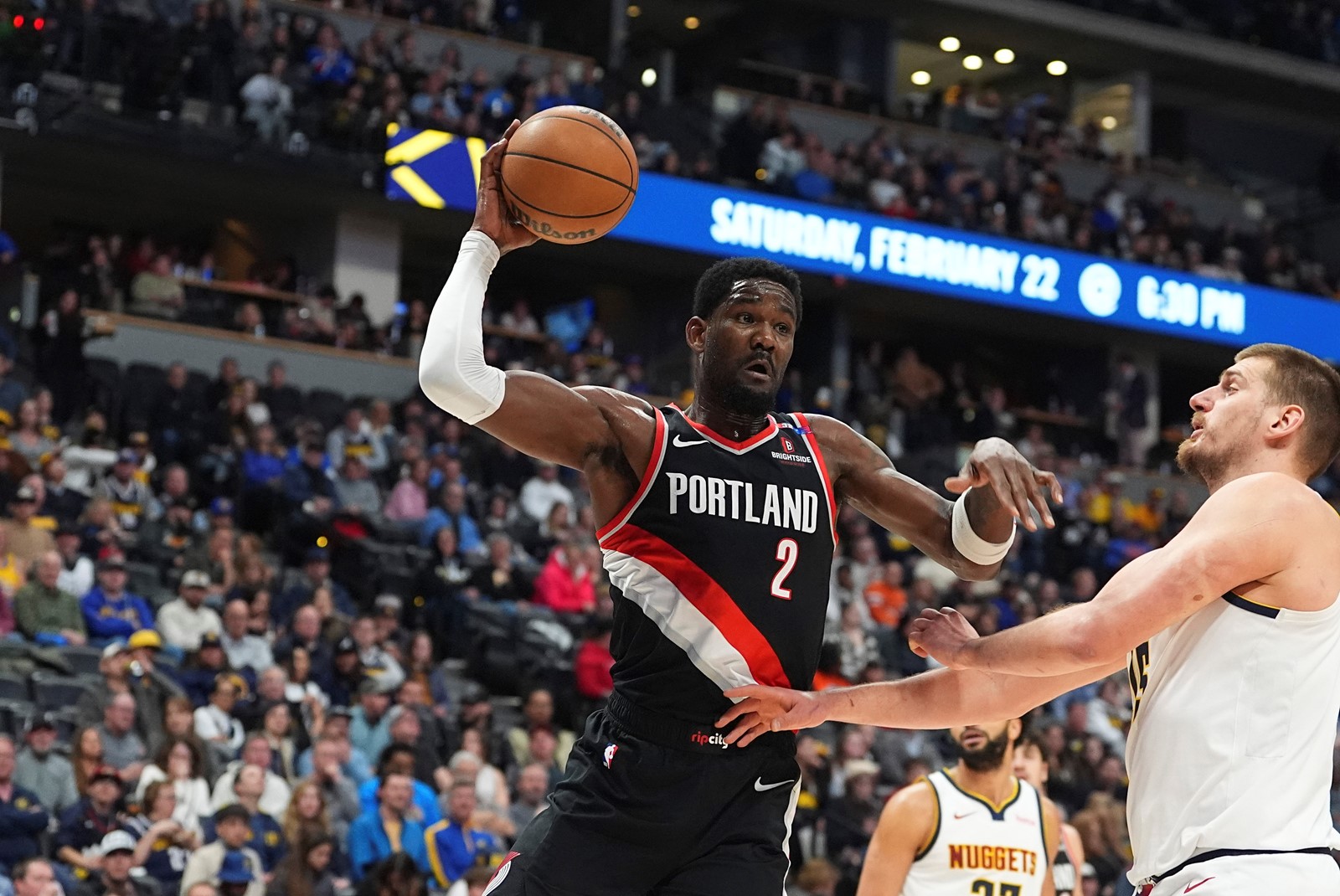 Lakers_Ayton_Basketball_34758--da48e_1094917281.jpg