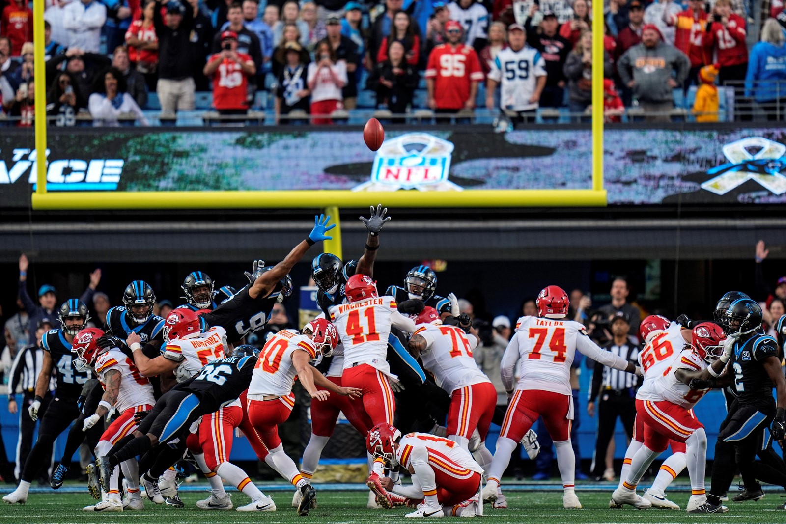 Chiefs_Panthers_Football_11717--9e60d_1086906070.jpg