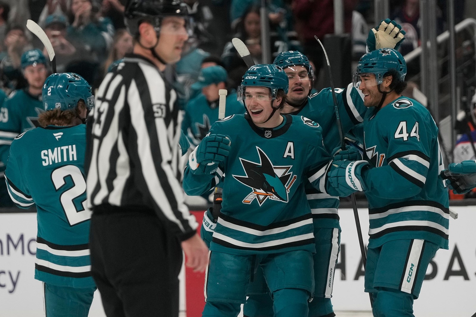 Oilers_Sharks_Hockey_17457-1_1103864863.jpg