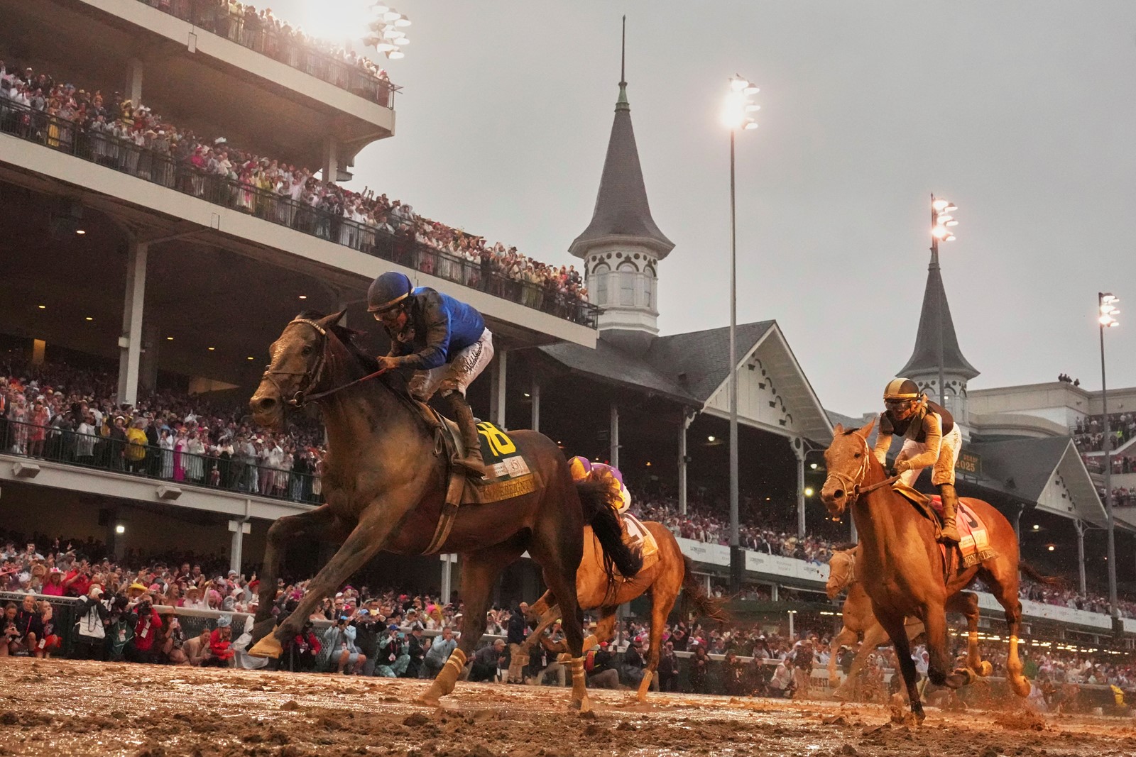 Kentucky_Derby_Horse_Racing_18523--e0e9a_1092691437.jpg