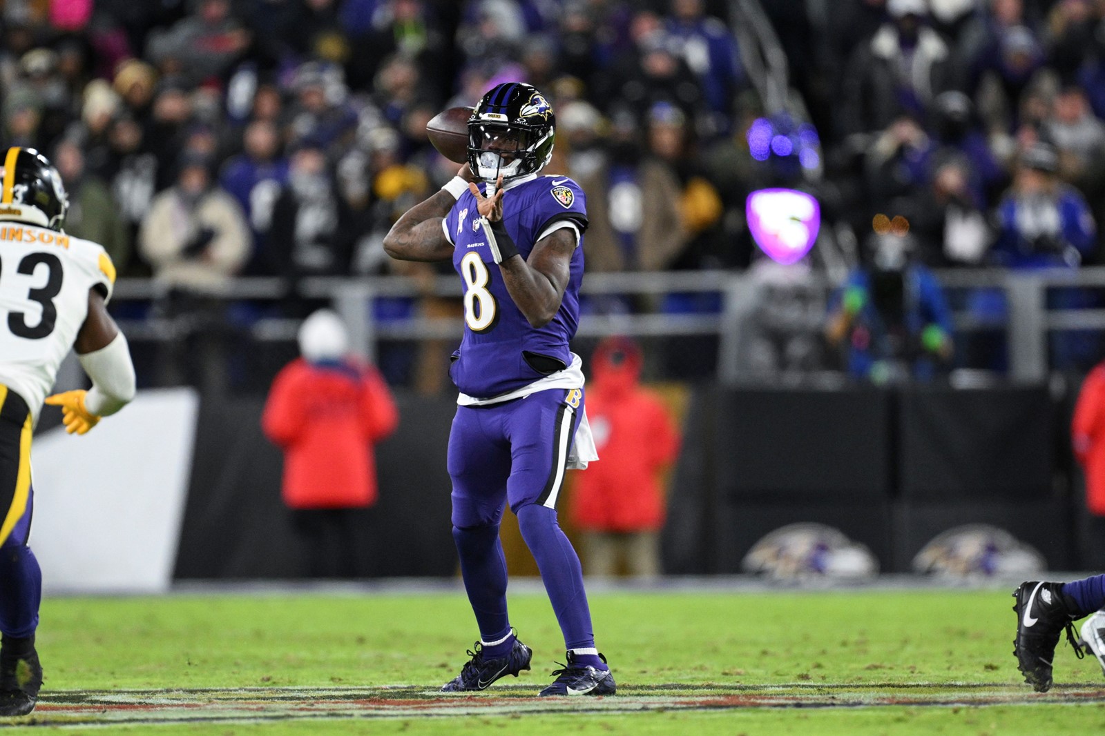 Steelers_Ravens_Football_38724--81bad_1087861618.jpg