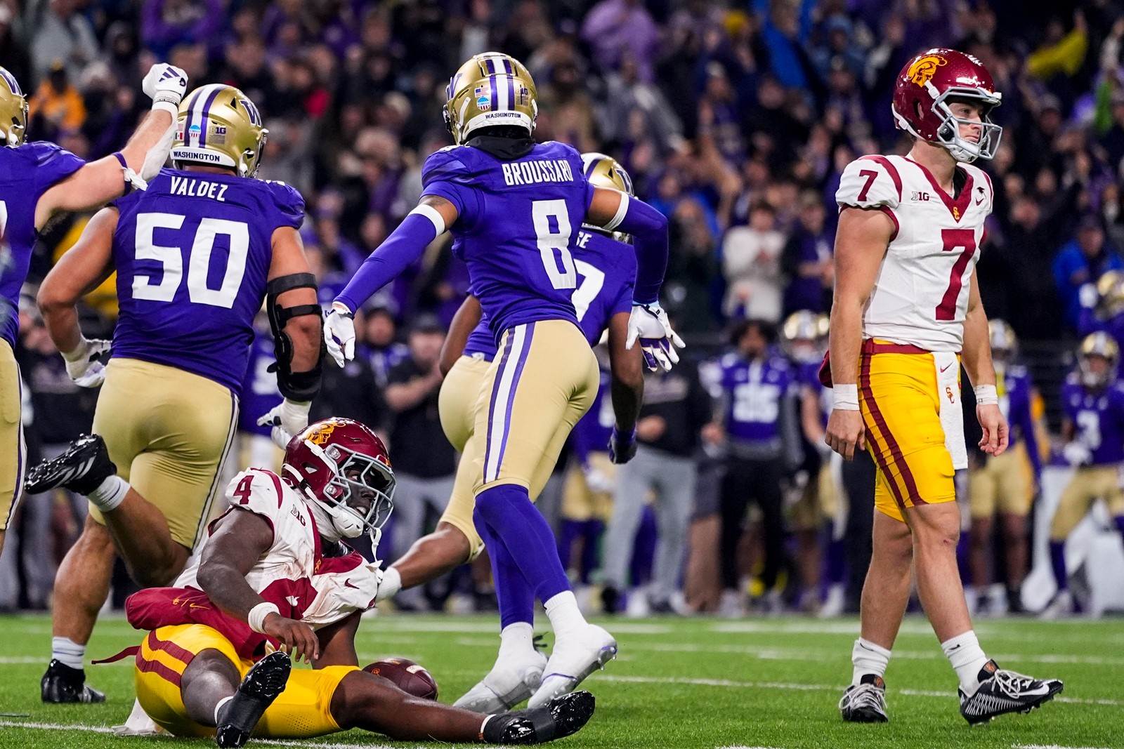 USC_Washington_Football_82795--64ea7#1_1086023987.jpg