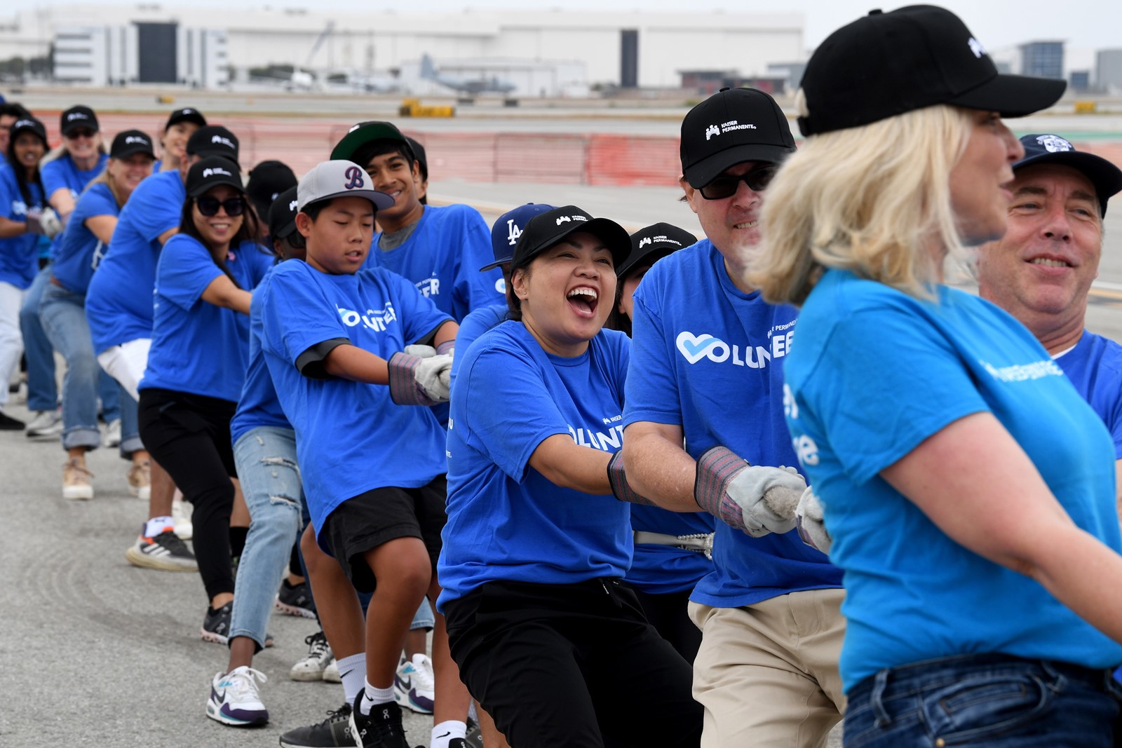 0913_NWS_LPT-L-PLANE-PULL-0914-15_1097490618.jpg