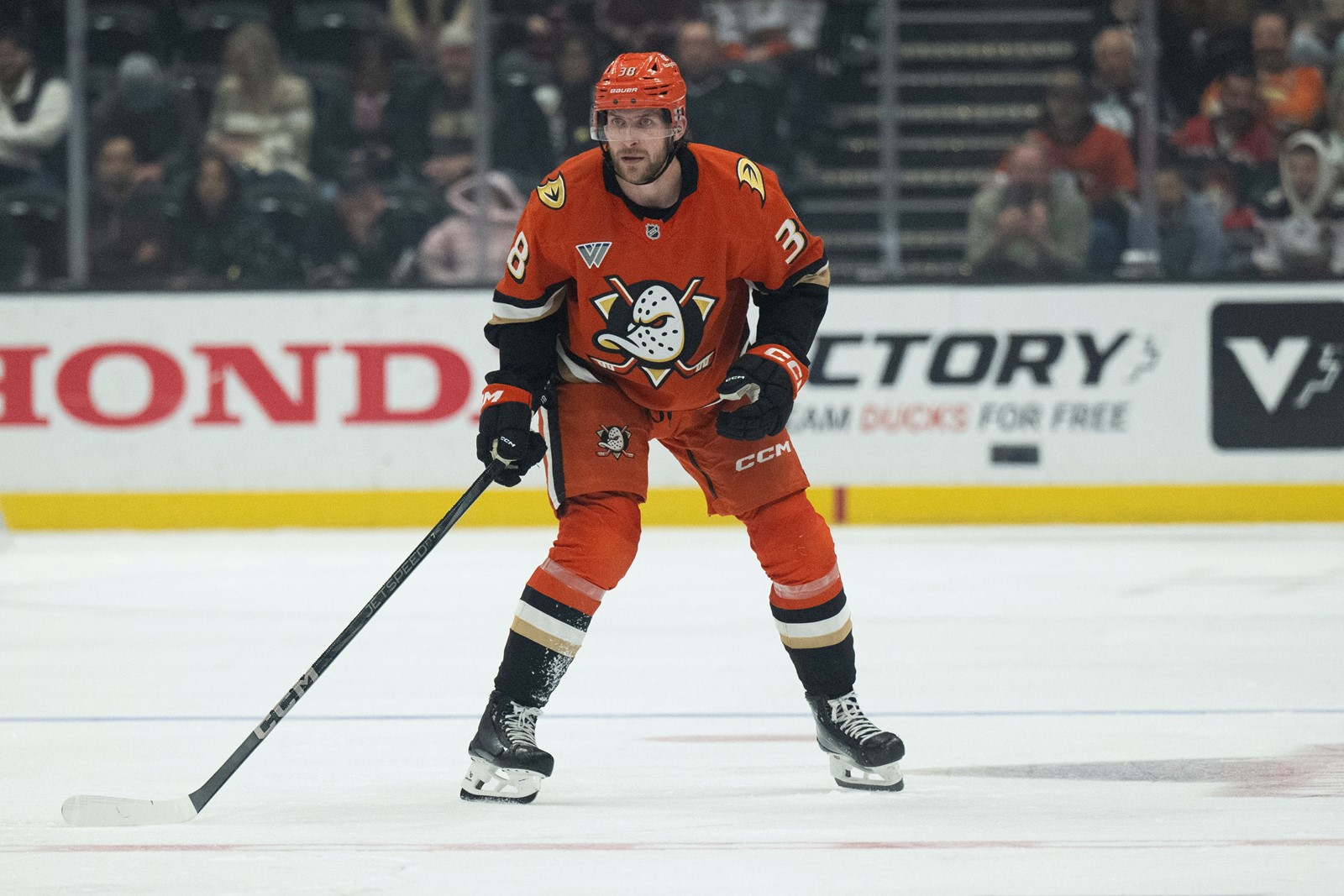 Jets_Ducks_Hockey_43460--fc816_1087855898.jpg