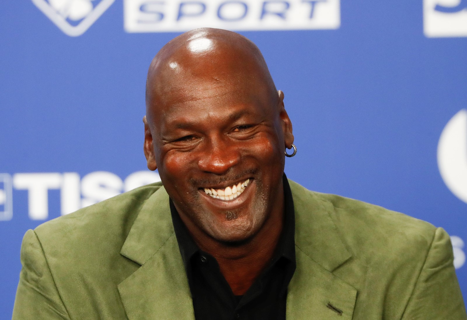 Hornets_Jordan_Basketball_41754--0ea4e_1060731491.jpg