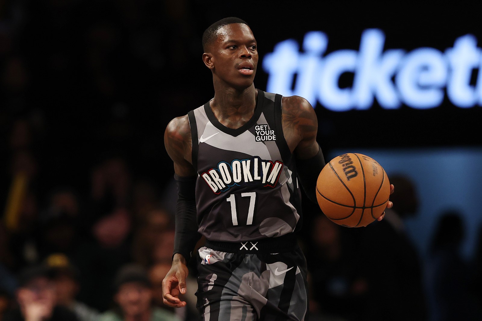 SPORTS-BKN-WARRIORS-SCHRODER-NETS-GET_1087633485.jpg