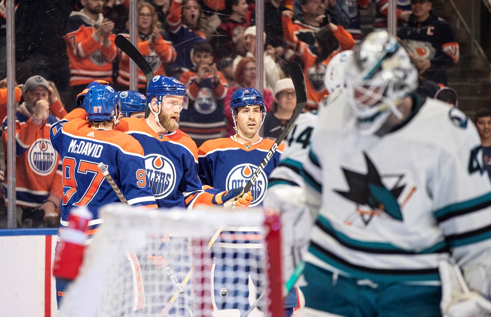 Sharks_Oilers_Hockey_39259--1d8ef_1060731022.jpg