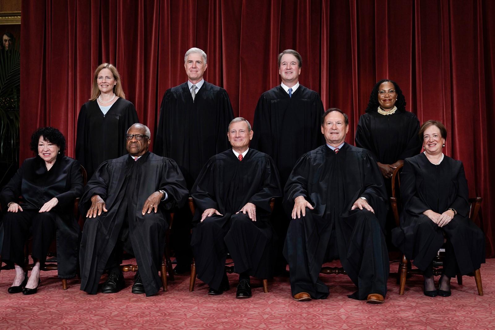 Supreme_Court_New_Term_14241--4301a_1098352925.jpg