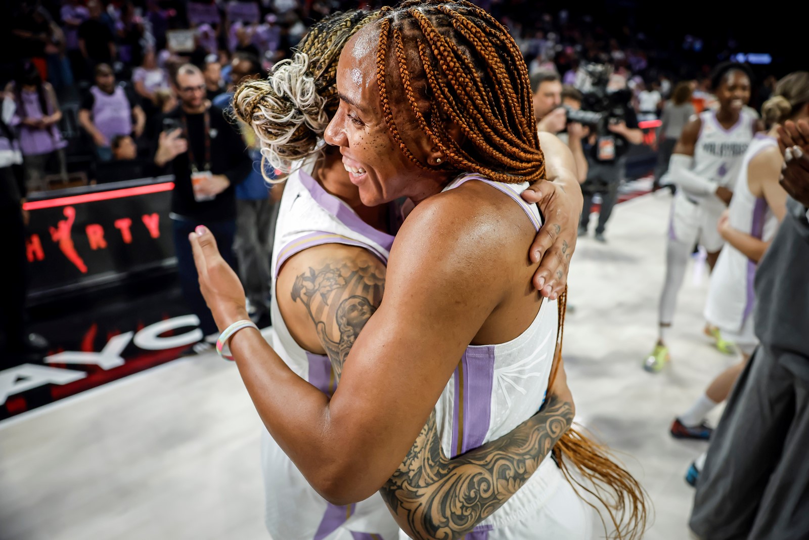 STP-Z-WNBA-1013-01#1_1111869073.jpg