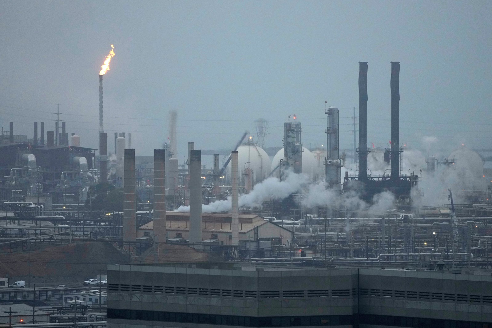 Chevron_Tax_Payments_25755--f910e_1099246815.jpg