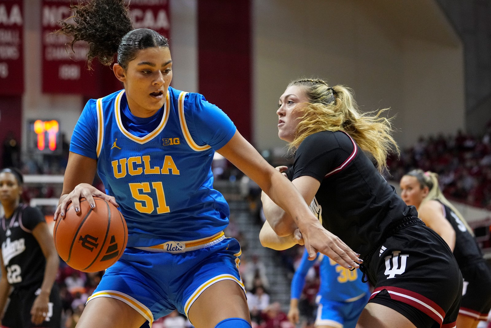 UCLA_Indiana_Basketball_17390--8bc1e_1088264038.jpg