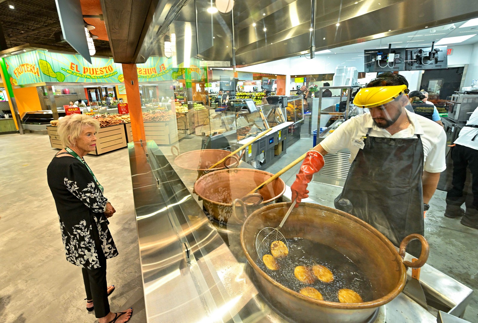 OCR-L-MERCADO-1115-JG-05_1090420236.jpg