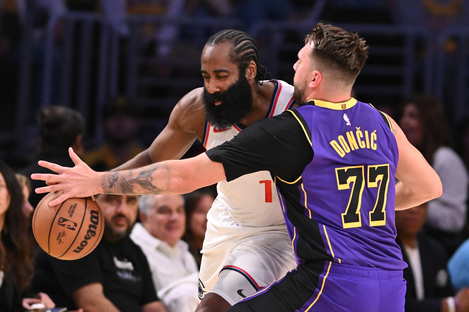 0228_NWS_LDN-L-CLIPPERS-LAKERS-0301-DC-4_1090326007.jpg