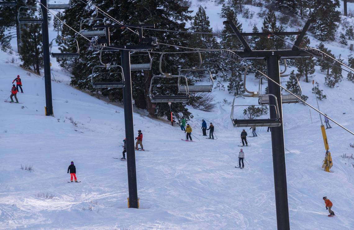 202402121554MCT_____PHOTO____US-NEWS-ANOTHER-STORM-ON-WAY-TAHOE-1-SA_1074940175.jpg