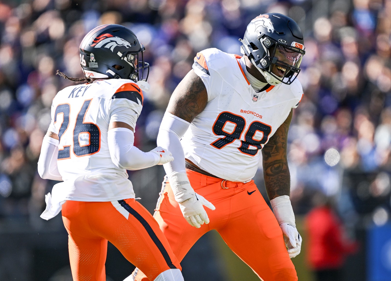 TDP-L-BRONCOS-RAVENSAO1_9381xx_1087139715.jpg