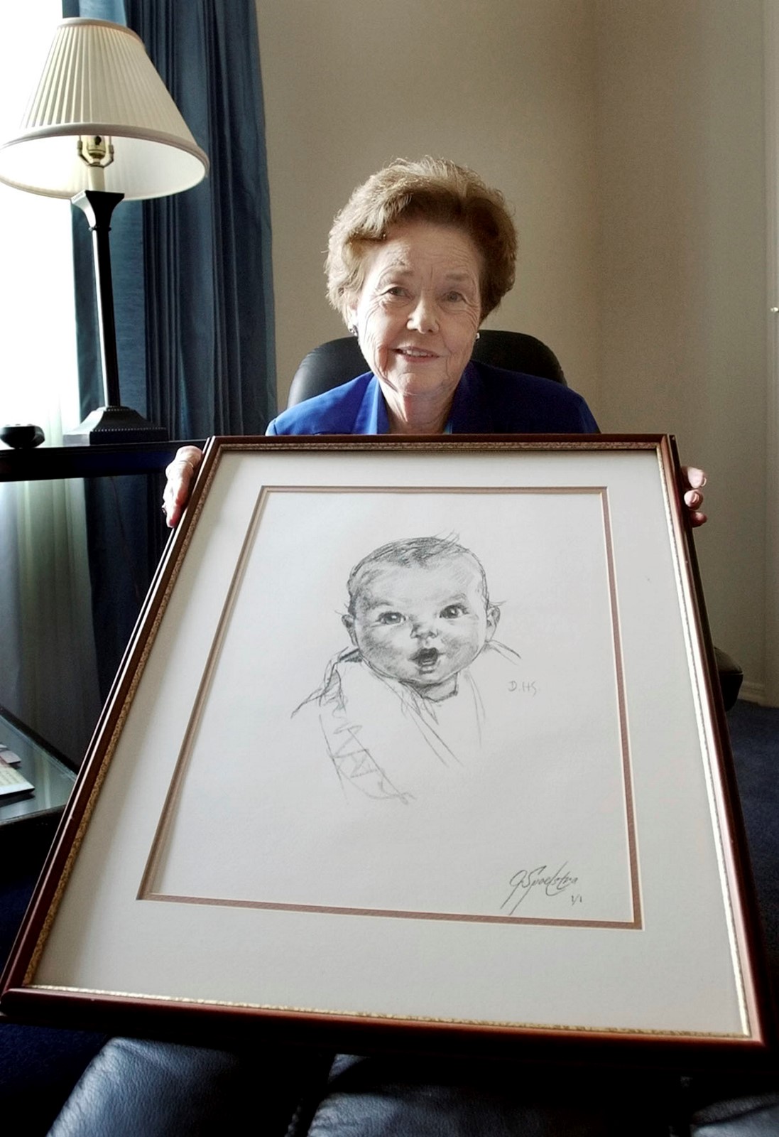 Obit_Ann_Turner_Cook_33808.jpg-21dc3_1053716950.jpg