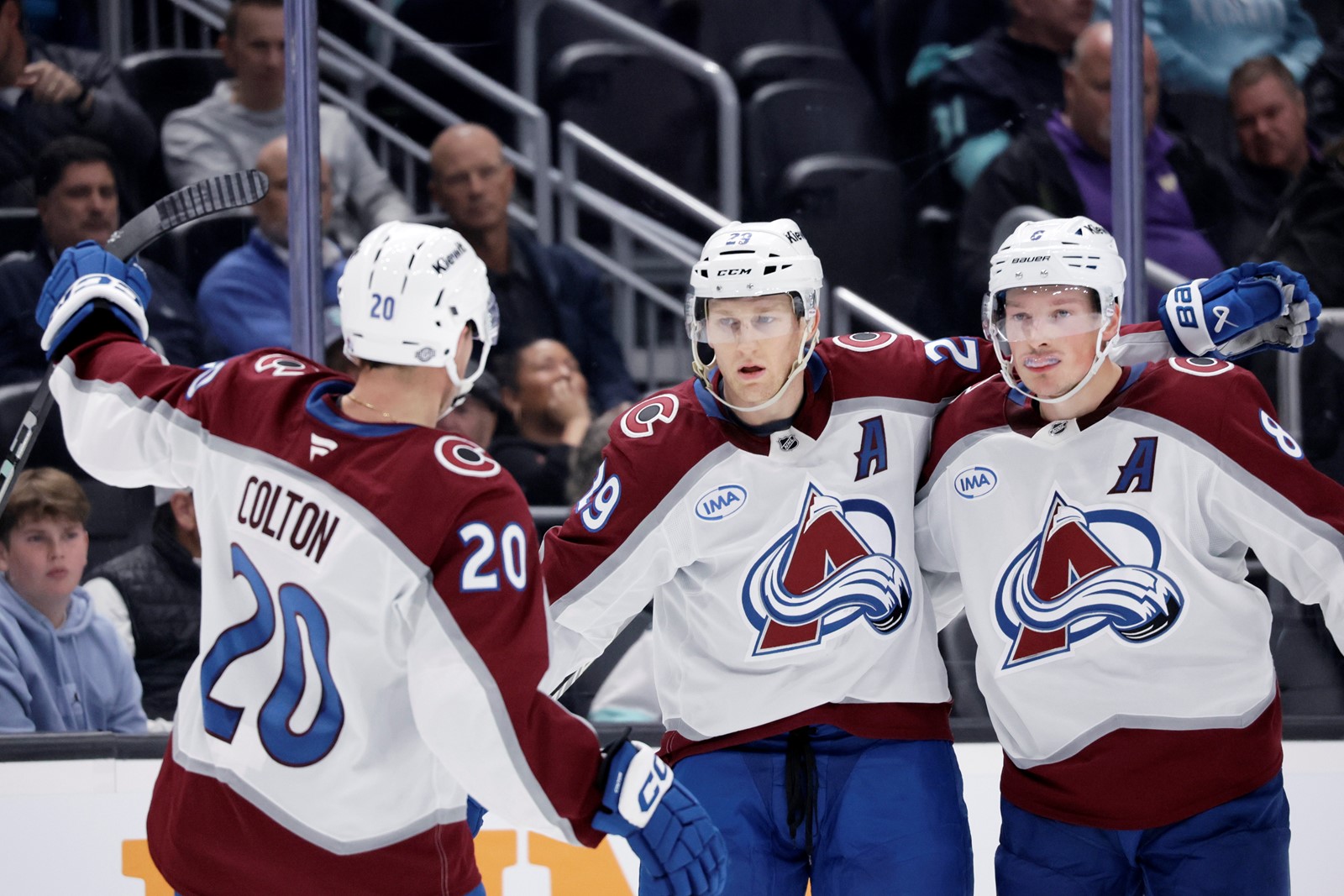 Avalanche_Kraken_Hockey_20404--9c8a1_1085573187.jpg