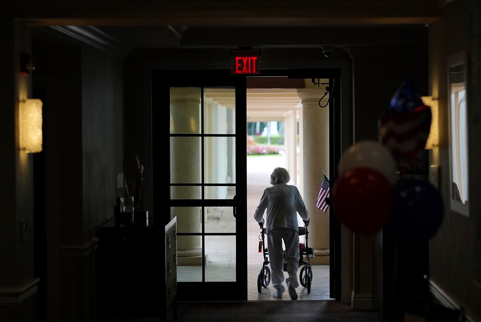 Immigration_Nursing_Homes_48511--c792a_1095300774.jpg